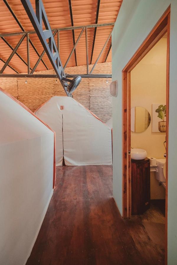 Hotel Habitat Surf Glamp Playa Santa Teresa  Exteriér fotografie
